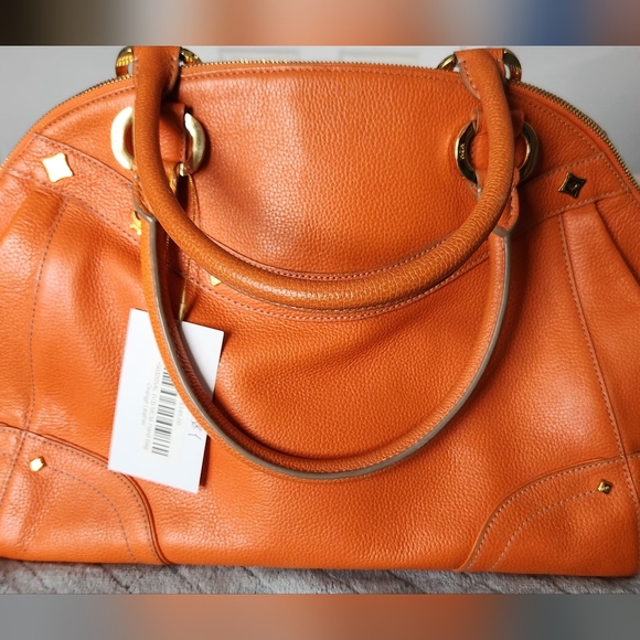 MCM Pre-owned Large Leather Tote - Picture 3 of 12